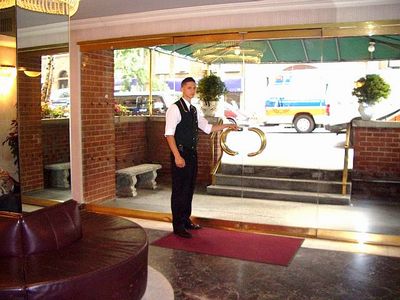 Murray Hill Suites